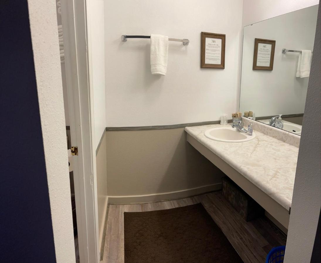 Mountain View Guest Motel Экстерьер фото
