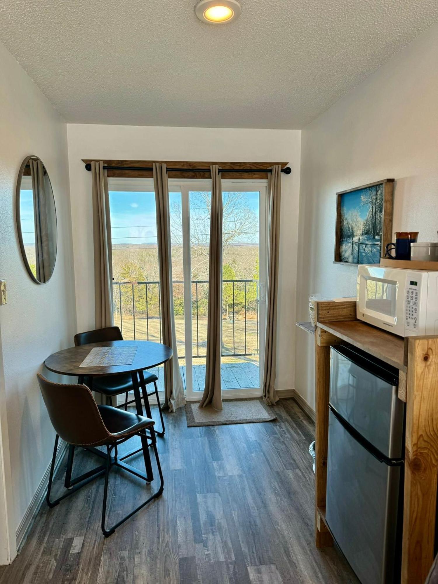 Mountain View Guest Motel Экстерьер фото