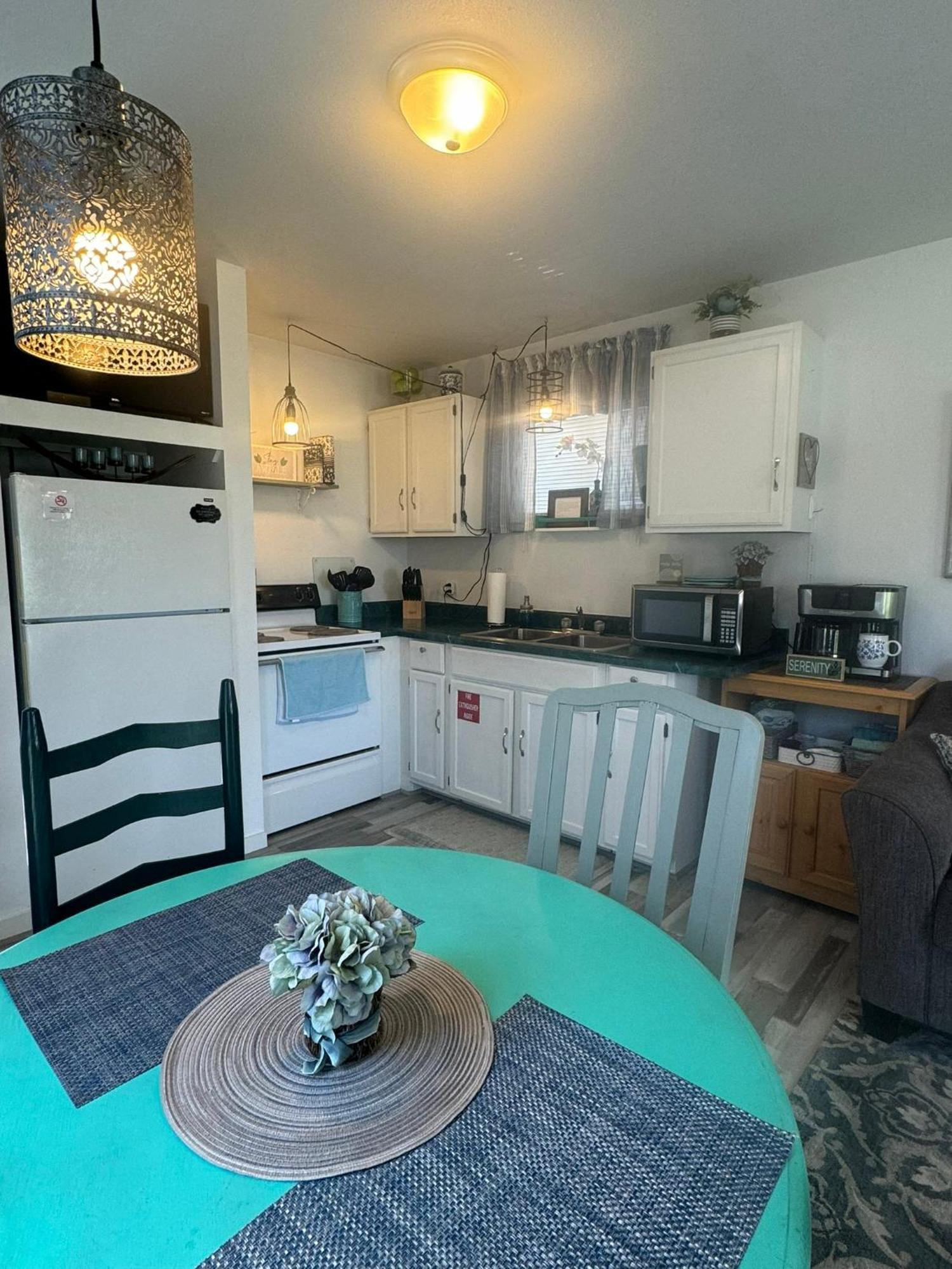 Mountain View Guest Motel Экстерьер фото